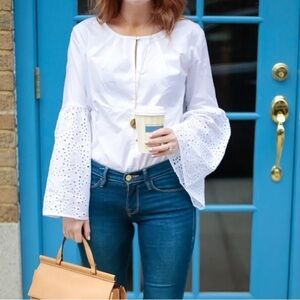 Banana Republic White Eyelet Bell Sleeve Blouse size XS